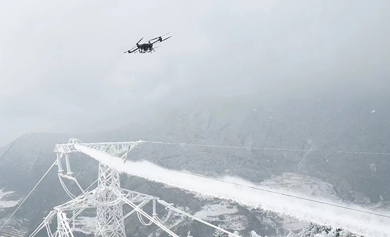 冰雪中的“哨兵”，守护万家灯火